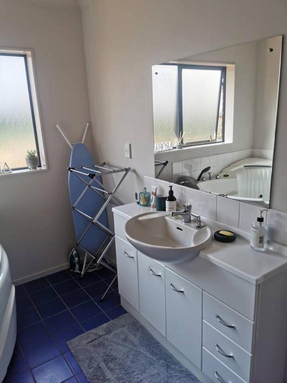 Double Room Free WIFI - Resim 15