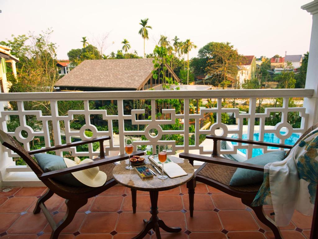 Ban công/sân hiên tại Ancient Huế Garden Houses