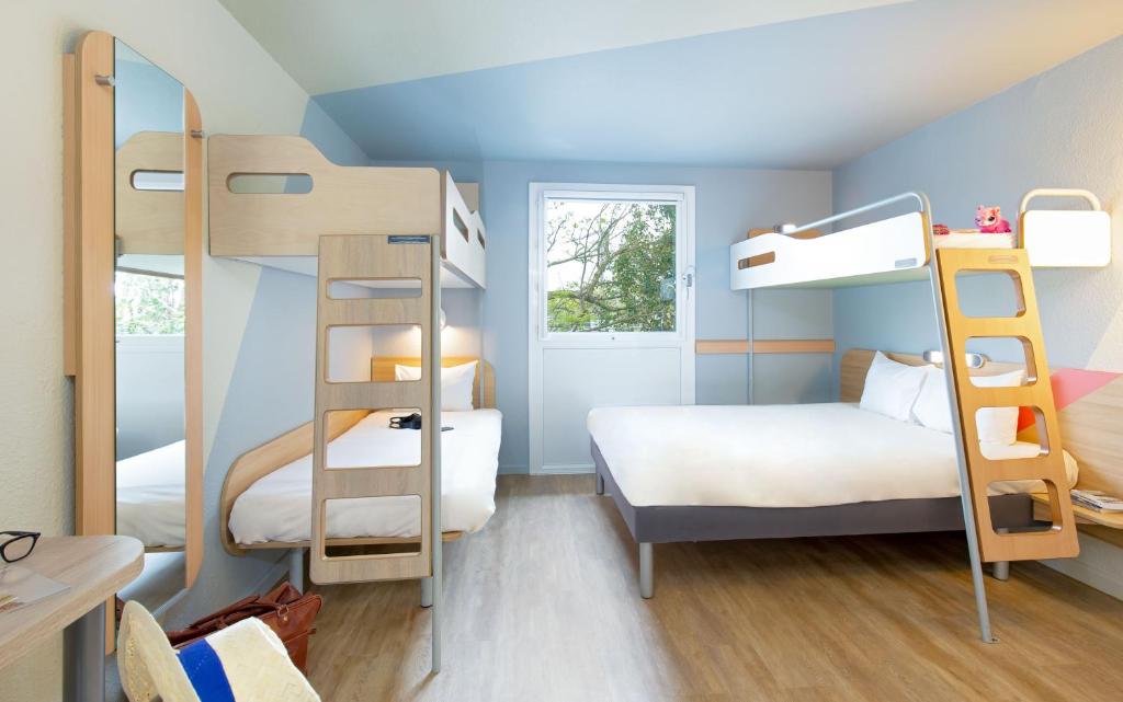 Cama o camas de una habitación en ibis budget Cavaillon