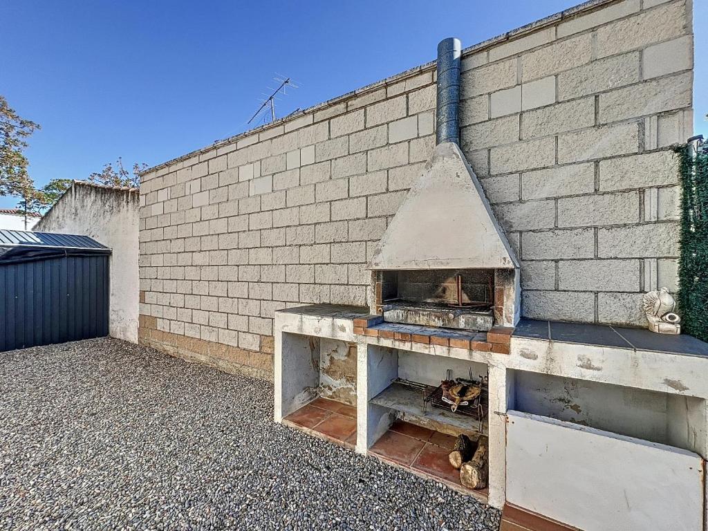 Fotografia z galérie ubytovania PENI 168A - Belle maison avec piscine v destinácii Empuriabrava