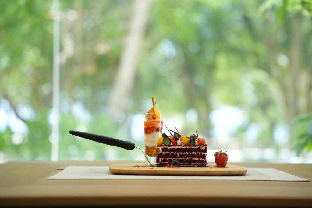 Cocomo Maldives - View 24