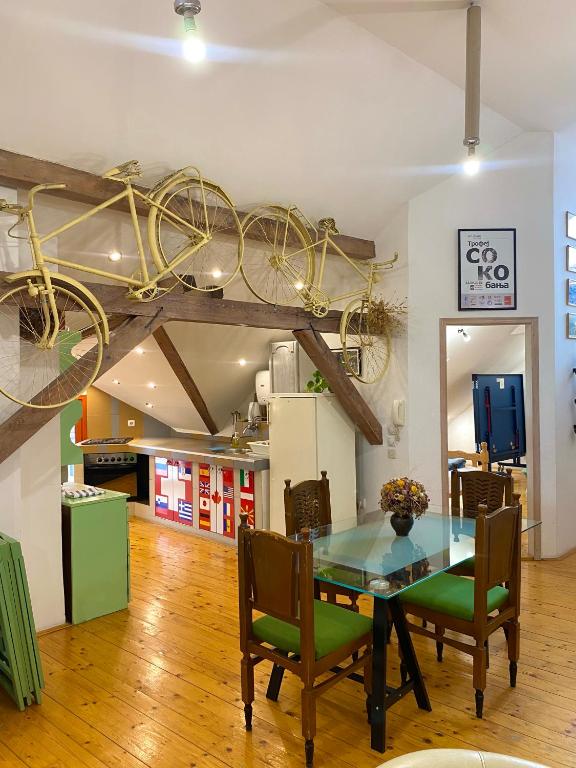 TV a/nebo společenská místnost v ubytování Apartmani SuperStar
