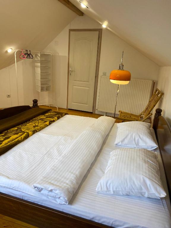 Postel nebo postele na pokoji v ubytování Apartmani SuperStar