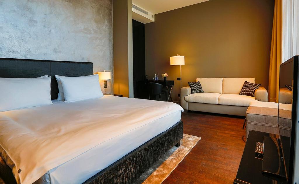 Medusa Gdansk Old Town - Resim 7