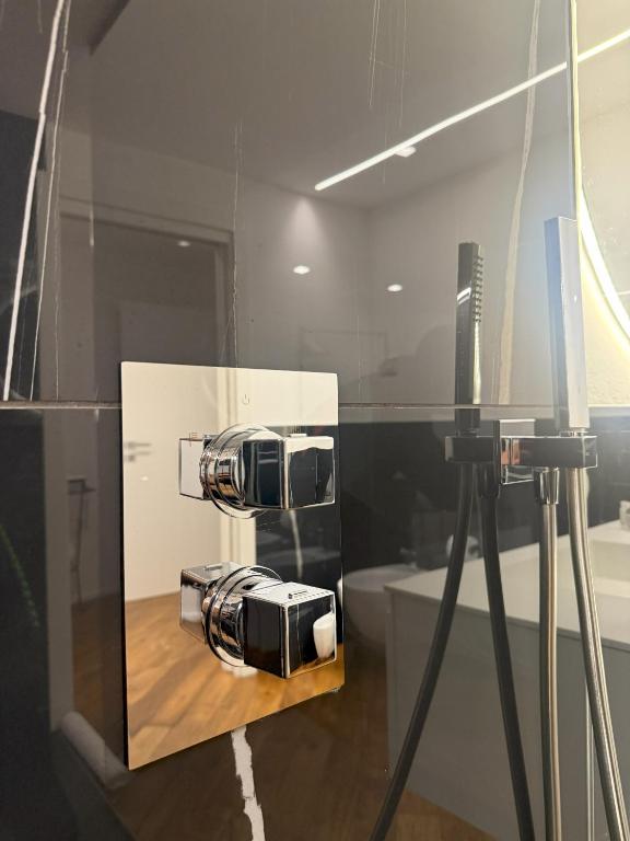 Kuchyň nebo kuchyňský kout v ubytování East West Room