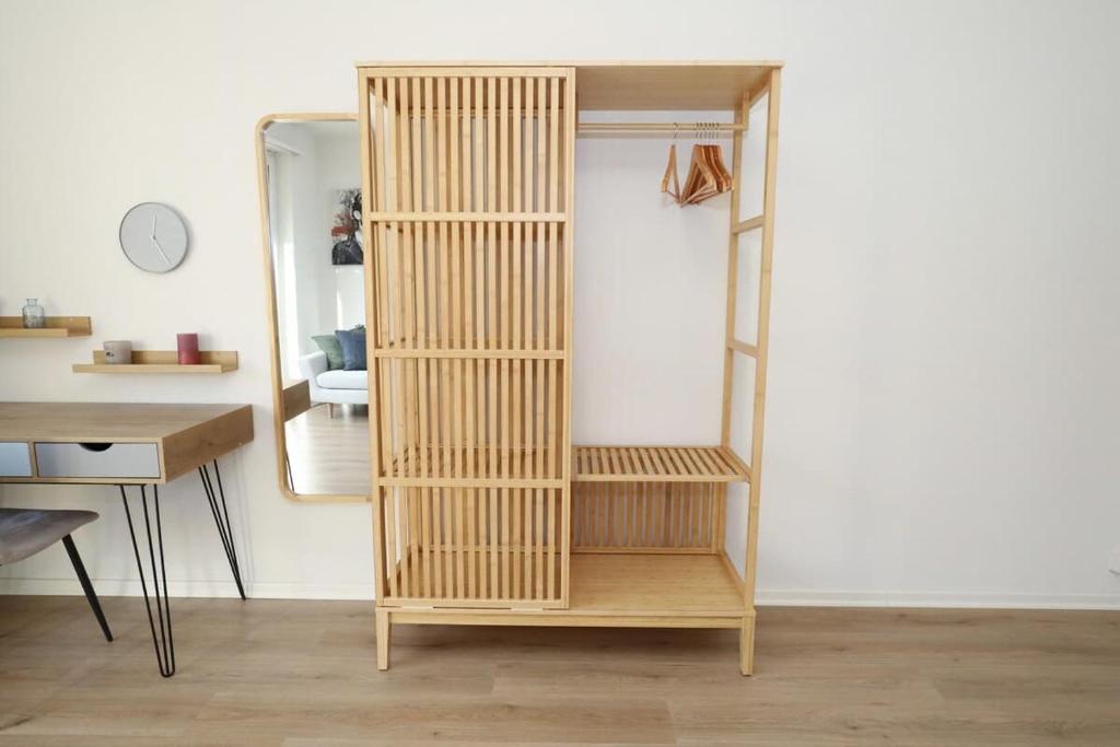 Spacious Parkside Apartment in Central Zurich with Balcony - Resim 6