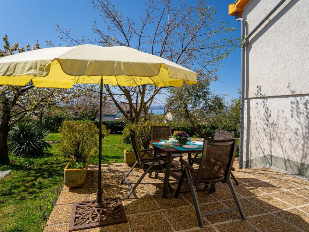 Zahrada ubytování Apartment Jurkovic-1 by Interhome