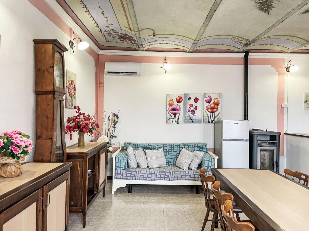Kuchyňa alebo kuchynka v ubytovaní Holiday Home Il Cavaliere by Interhome
