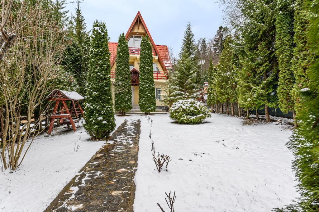 FLH - Emprin House v zimě