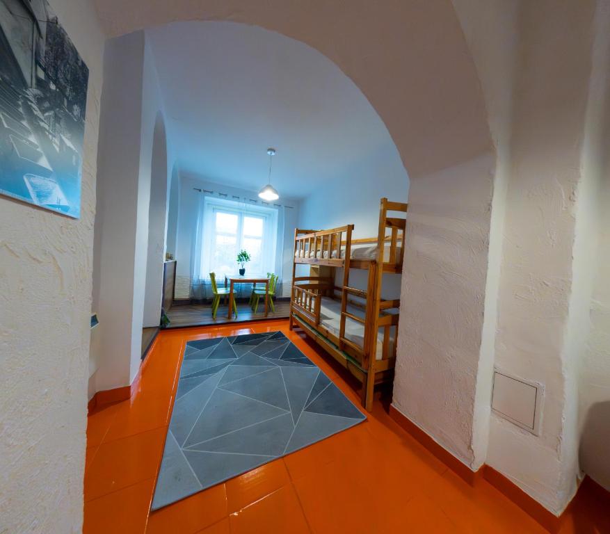 Posteľ alebo postele v izbe v ubytovaní Loft w centrum Złotego Stoku