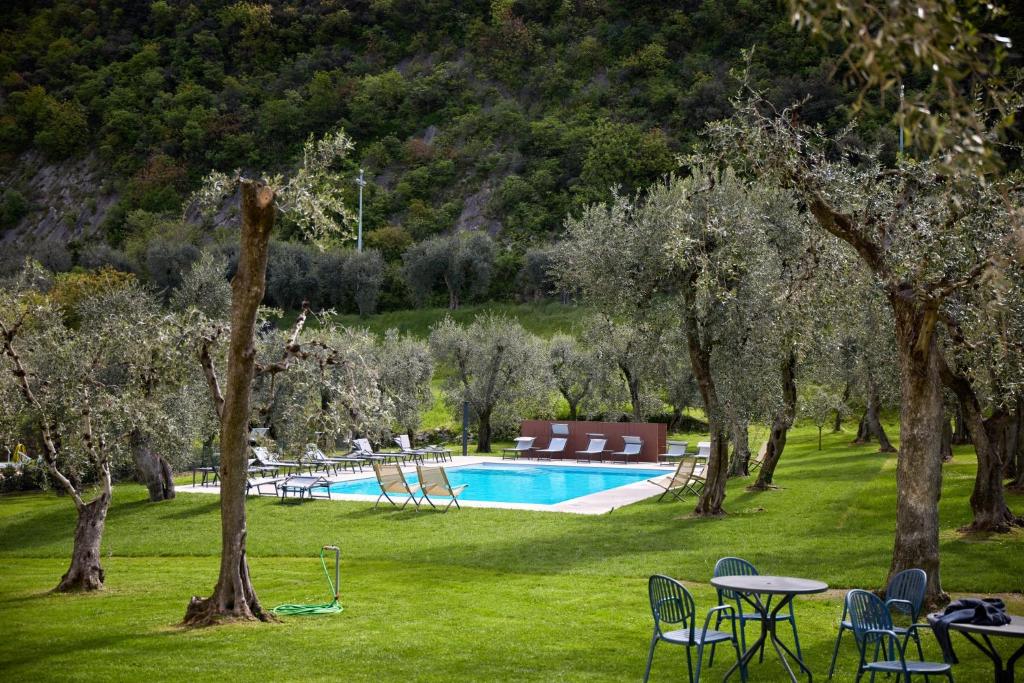 Bazén v ubytování Hotel Garnì Orchidea nebo v jeho okolí