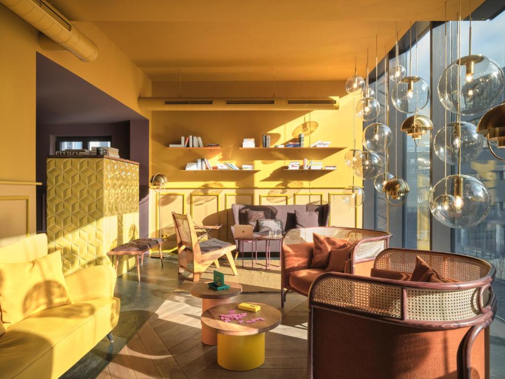 lyf East Frankfurt - Resim 19