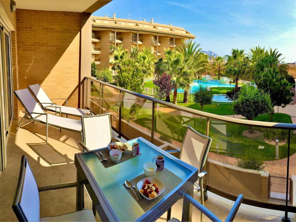 Πισίνα στο ή κοντά στο Apartment Marmara Luxury First Line by Interhome
