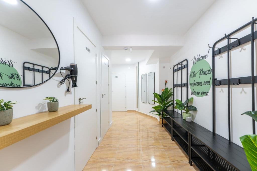 Pensión Plaza América - Resim 16