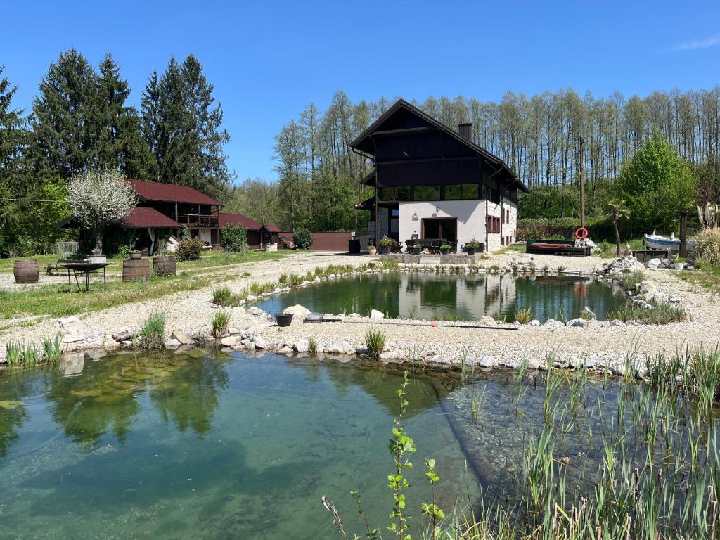 Příroda nedaleko rezortu