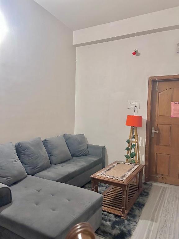 Posezení v ubytování Riverside Homestay