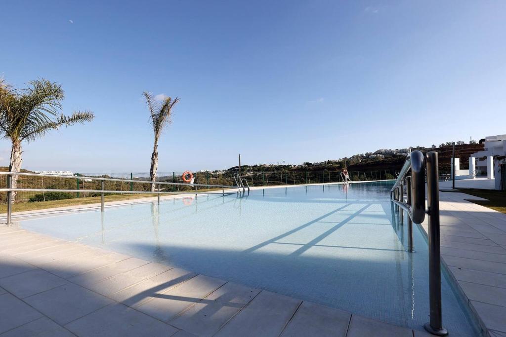 Bazén v ubytování 085 Modern Apartment in Trendy La Cala Golf Resort nebo v jeho okolí
