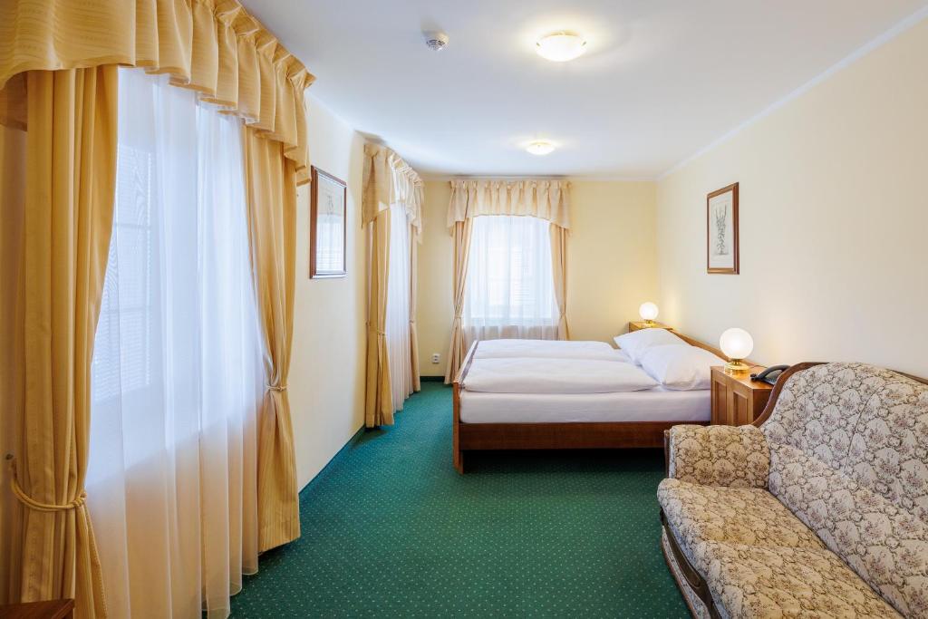 Hotel U Zámecku Cihelny - Resim 4