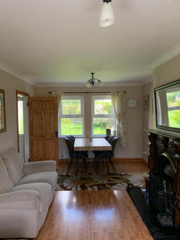 Gallery image of Townhouse Donegal Town in Donegal