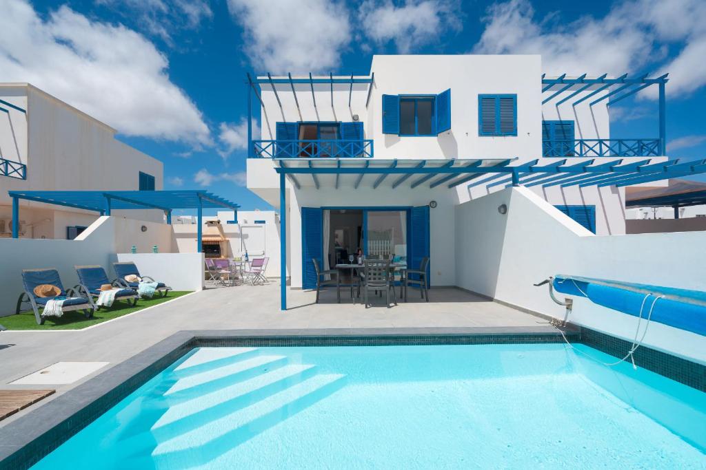 Casa Cielo Azul by Optima Villas
