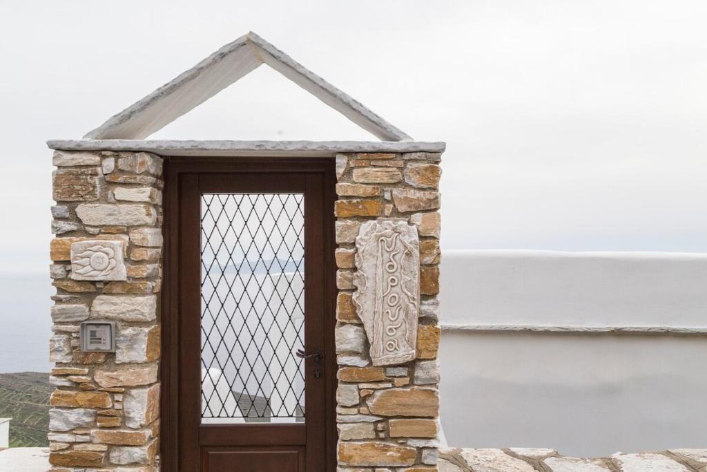 Φωτογραφία από το άλμπουμ του Ydrousa Home, Isternia, Tinos στα Υστέρνια