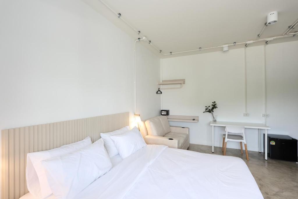 Lfour phuket - Resim 19