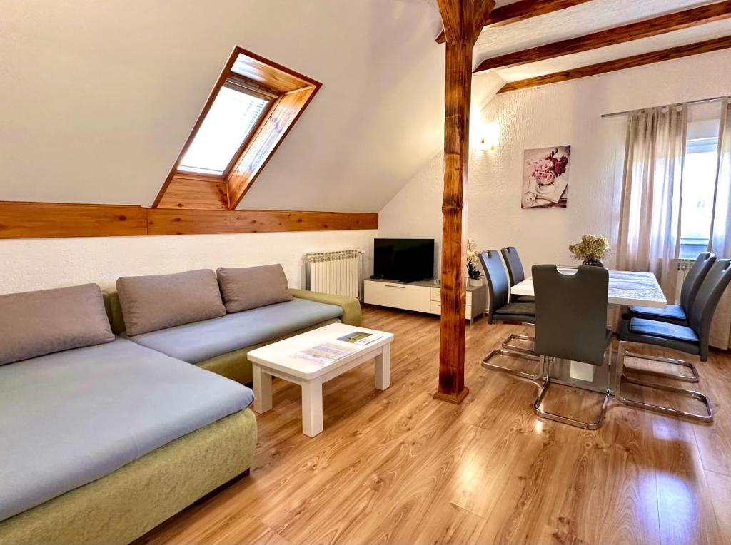 Apartments Sanja - 2