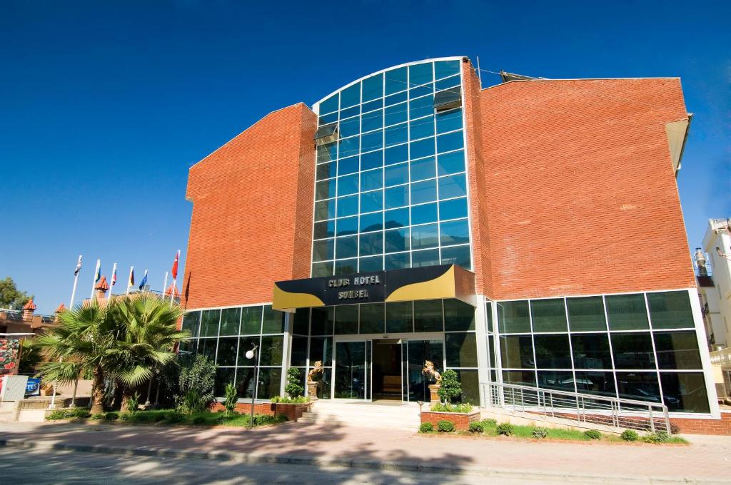 فضای داخلی Club Hotel Sunbel در آنتالیا - تصویر ۳