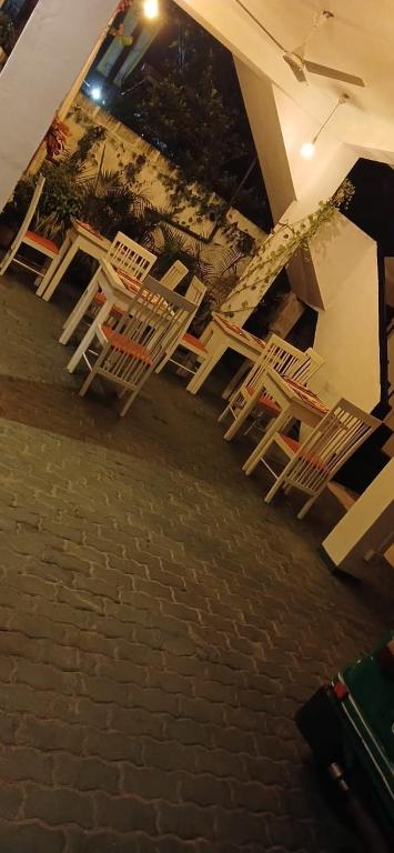 Fotografie z fotogalerie ubytování King Paradise by Hotel Oviniru v Negombu