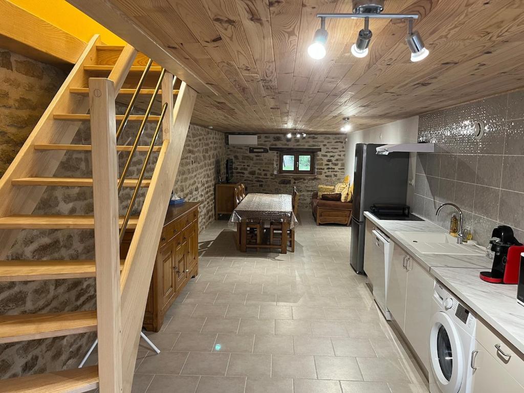 Kuchyň nebo kuchyňský kout v ubytování l ancienne ecurie