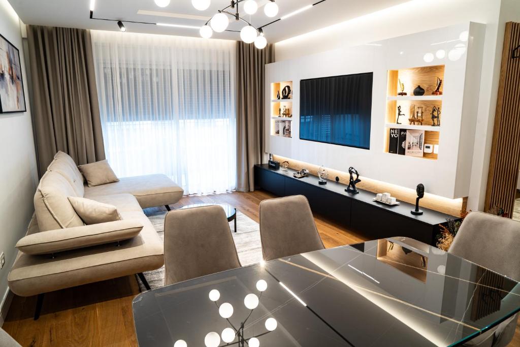 Χώρος καθιστικού στο Lux Brilijant Apartmant