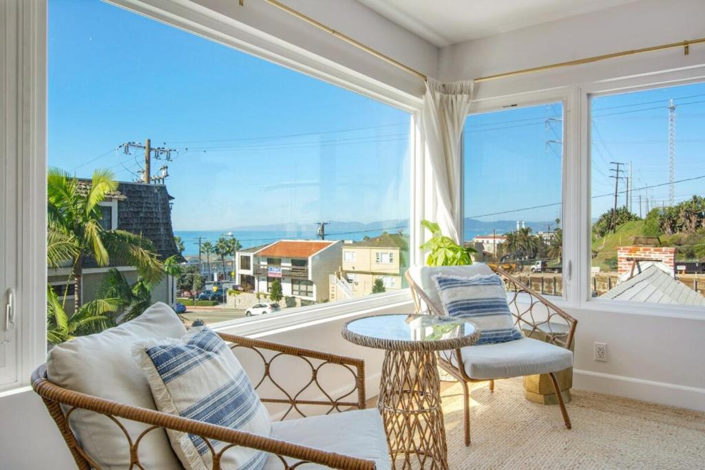 Picture of Luxury Ocean View Condo Steps To The Sand VIEWS, Manhattan Beach ...