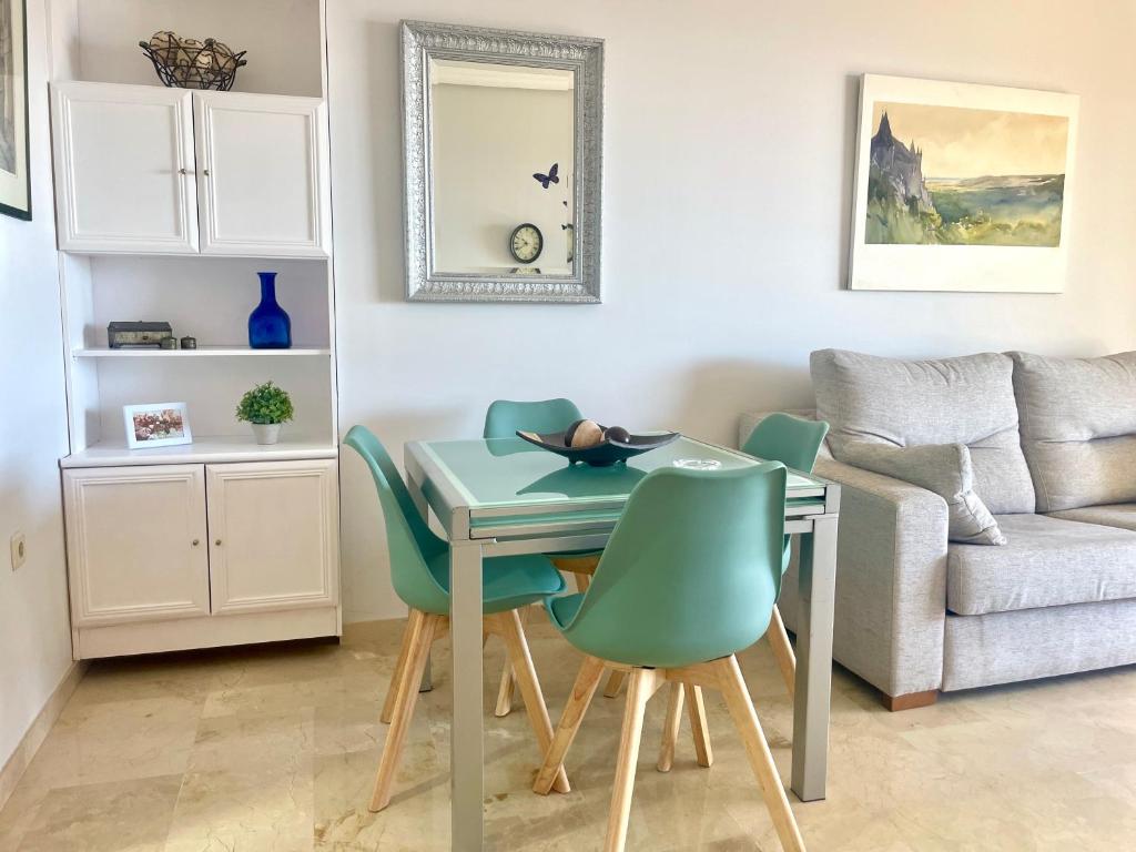 Apartment in Gemelos 20 with free parking, Levante Area