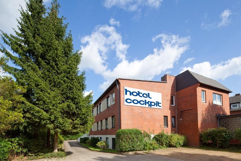 Hotel Cockpit - Resim 9