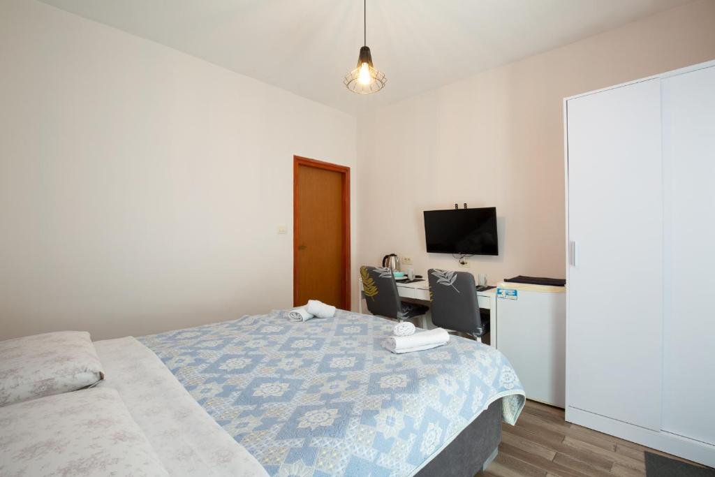 Apartments and Rooms Vila Irma - 3