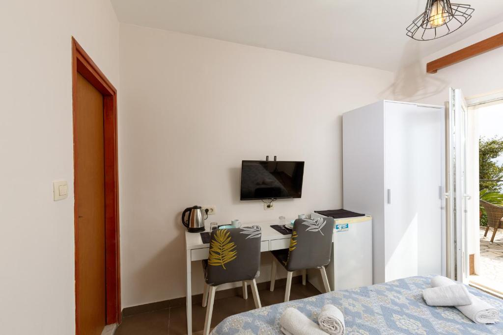 Apartments and Rooms Vila Irma - 5