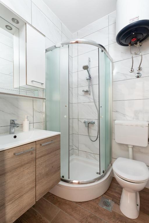 Apartments and Rooms Vila Irma - 13