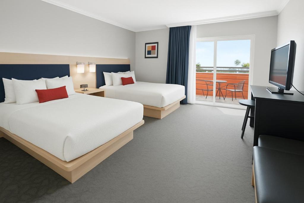 The Live Hotel photo