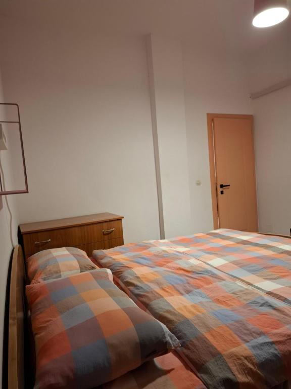 Postel nebo postele na pokoji v ubytování Nio Planet Villa Golem, Durrës