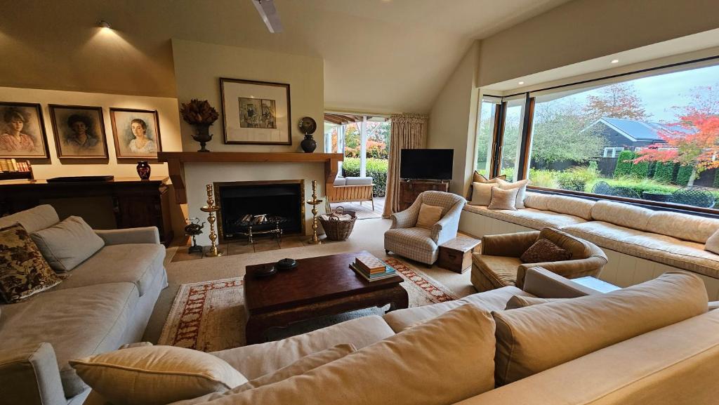 Westwood Country House Guest Suites - Resim 5