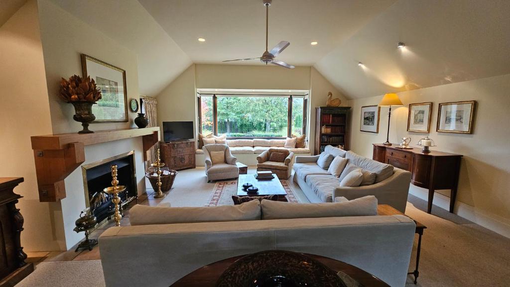 Westwood Country House Guest Suites - Resim 16