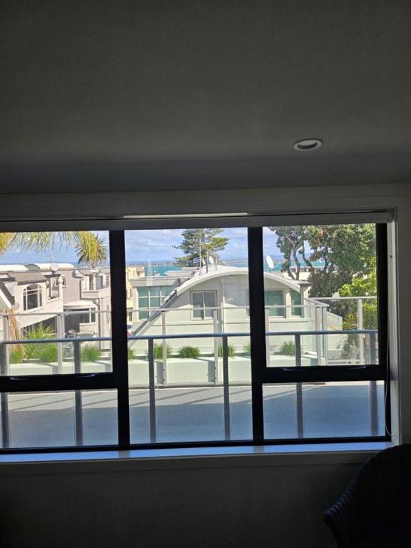 Luxury Beach Escape - 1 Bedroom Apartment - Resim 21