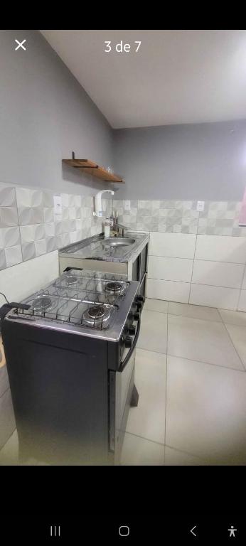 Dapur atau dapur kecil di Loft mobilado