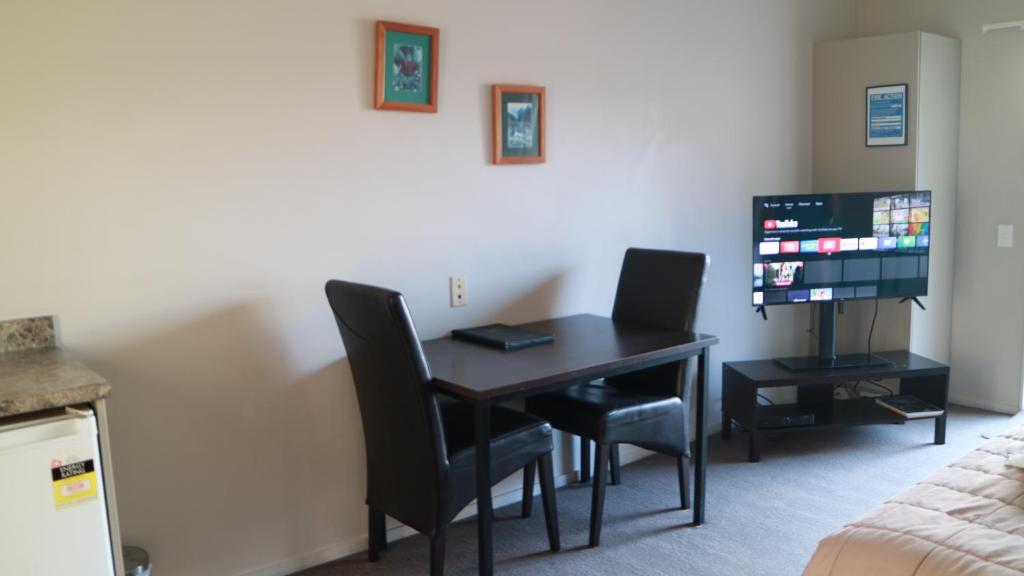 Executive On Fenton - Resim 30