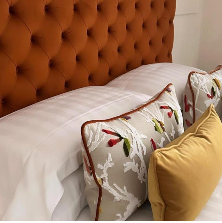 Posteľ alebo postele v izbe v ubytovaní Nouvelle Maison Rome Luxury Palace