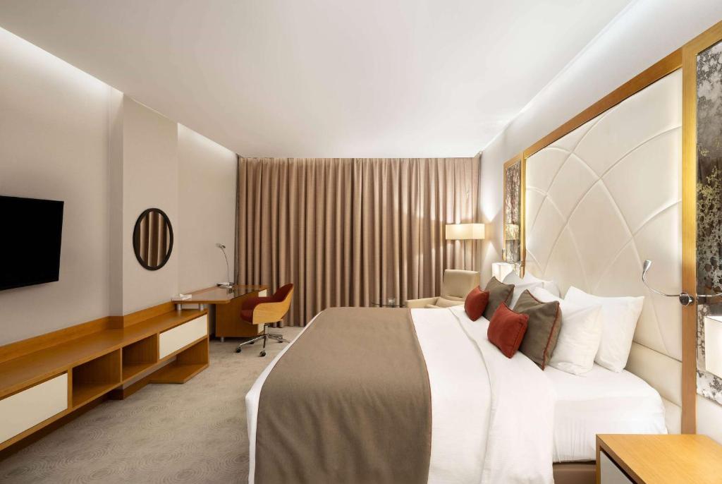 Ramada by Wyndham Erbil Gulan Street - Twin Room - Mobility Access/Non-Smoking