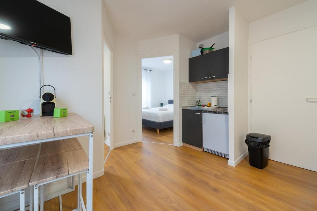Very nice apartment in downtown Mulhouse Kennedy – photo 13