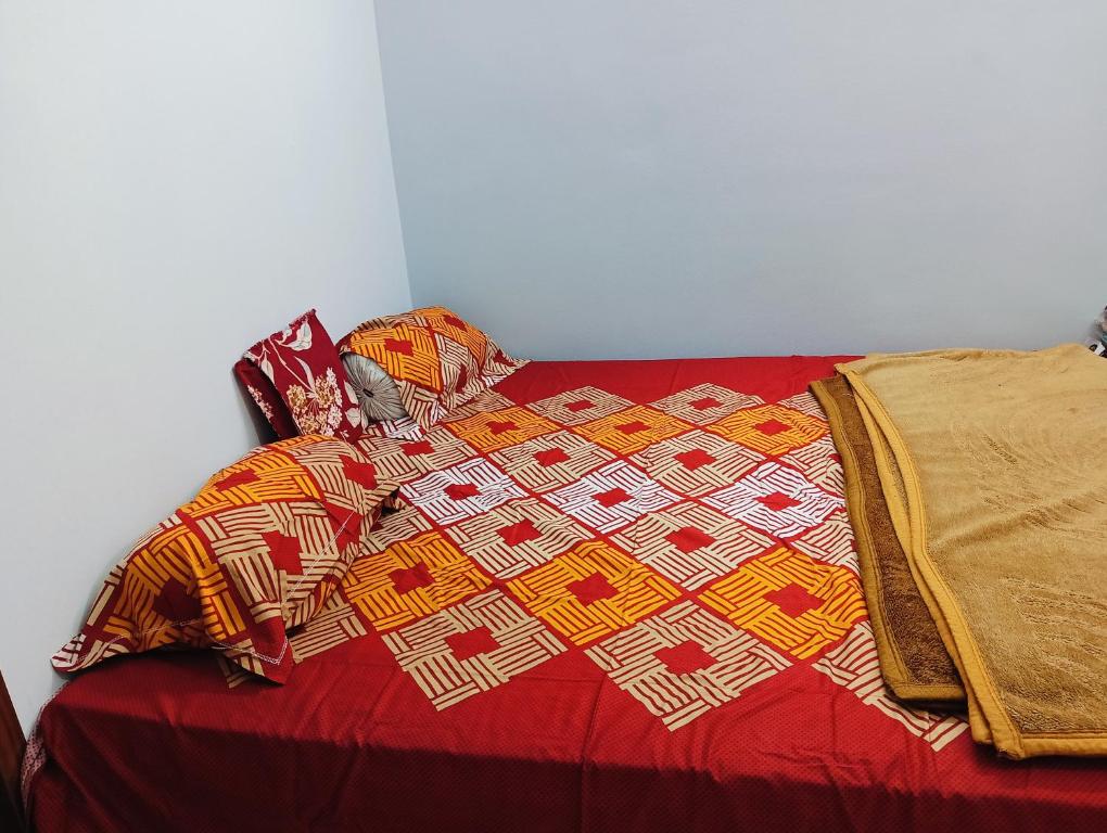 Postel nebo postele na pokoji v ubytování Independent homestay