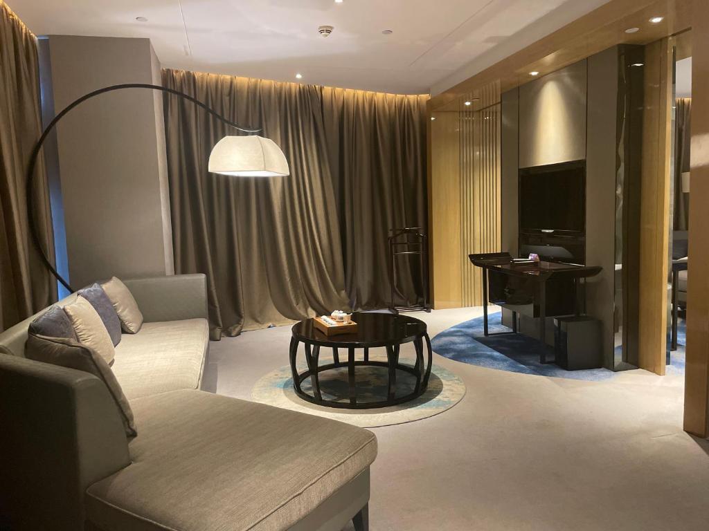 Posezení v ubytování Wanda Realm Hotel Wuhu