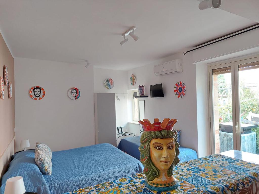 Al Teatro Antico Rooms & House - 10